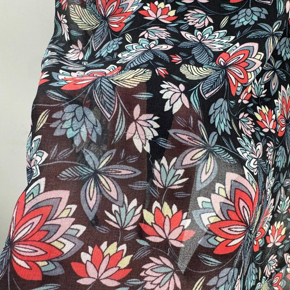 Cabi Floral Tanktop - Picture 2 of 6